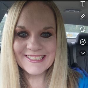 Meet your Posher, Mindy